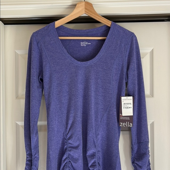 Zella Tops - Zella NWT Medium Women's Purple Long Sleeve Top